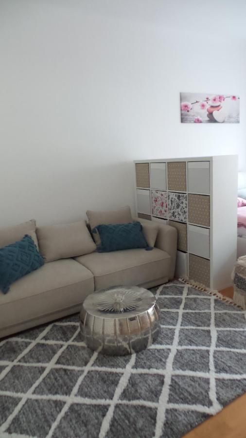 White Lotus Apartment Viyana Dış mekan fotoğraf