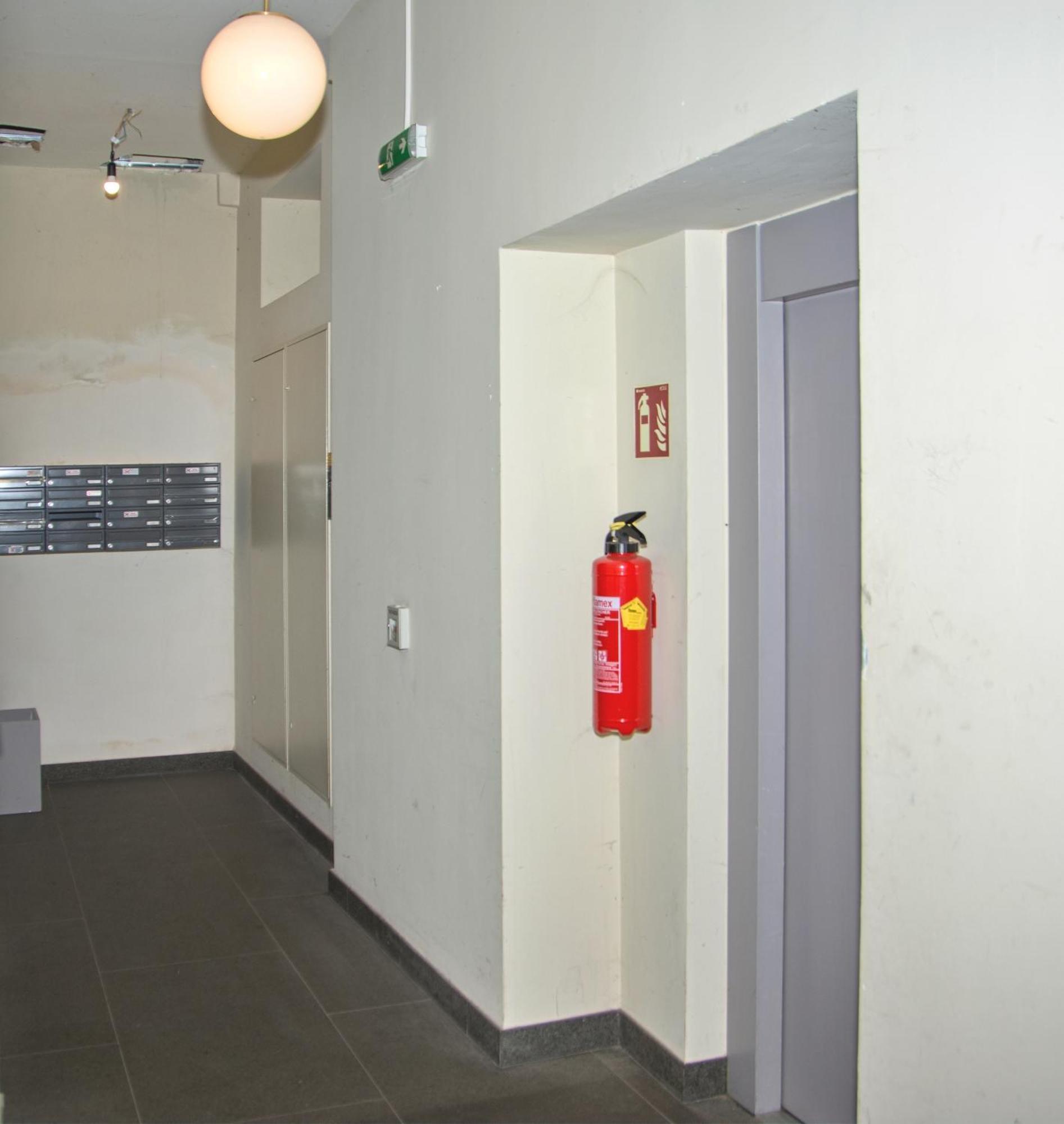 White Lotus Apartment Viyana Dış mekan fotoğraf